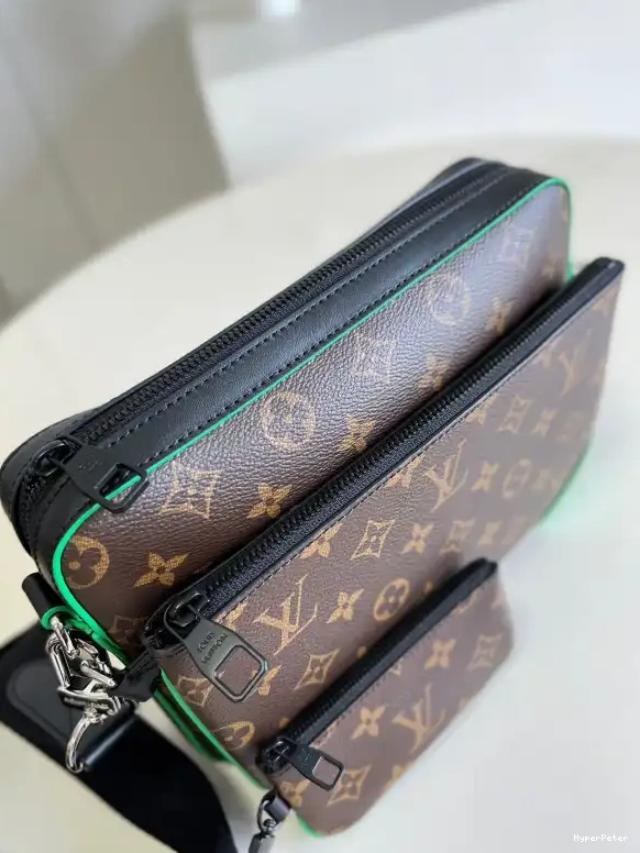 MESSENGER TRIO VUITTON LOUIS 0630